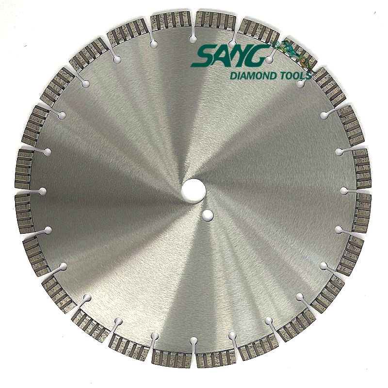 Lasergeschweißte Turbo Segmented Diamond Saw Blade zum Betonschneiden