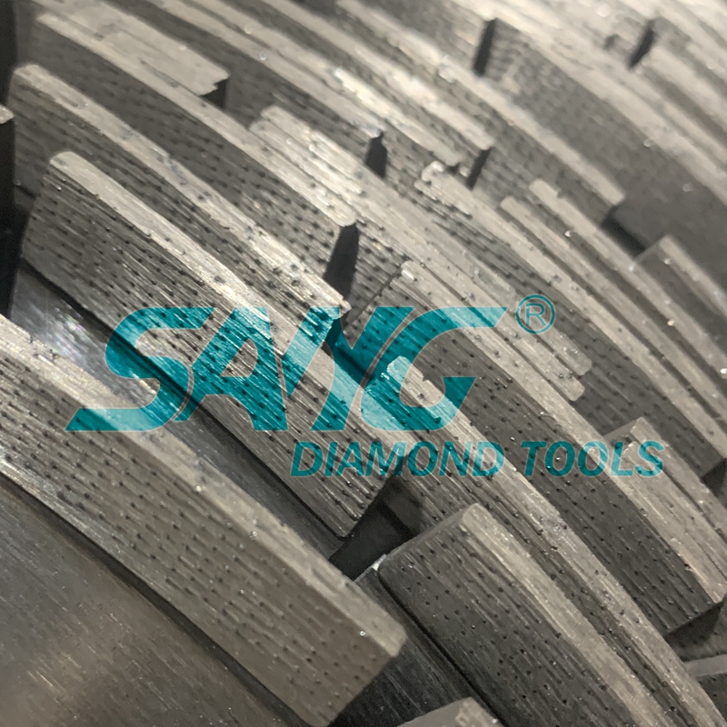 Großhandel China Hochfestes Arix Asphalt Beton Schneiddiamant Sägeklinge
