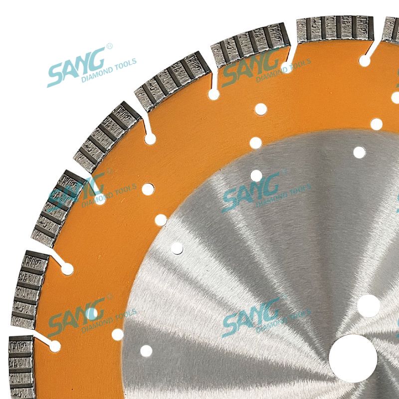 14 Zoll 350 mm lasergeschweißt Turbodiamant Sägeklinge für Verstärkerbeton
